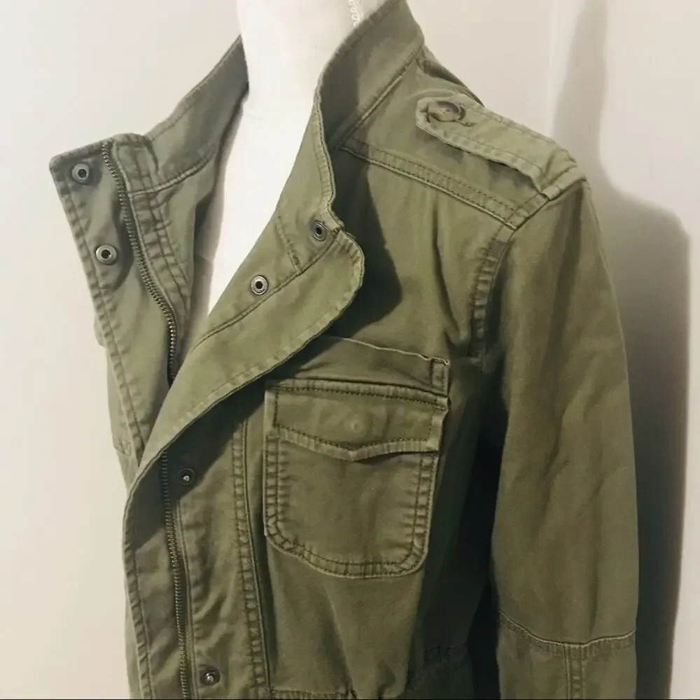 Express Utility Jacket - Picture 2 of 6